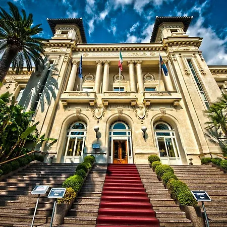 דירה Luxury סנרמו